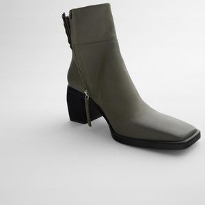 ZARA SQUARE TOE BOOTS REF 1109610032